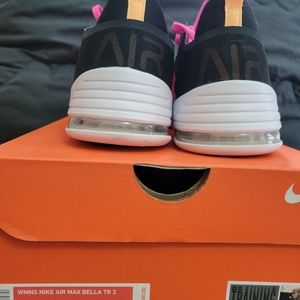 Nike Air Max Bella TR 2